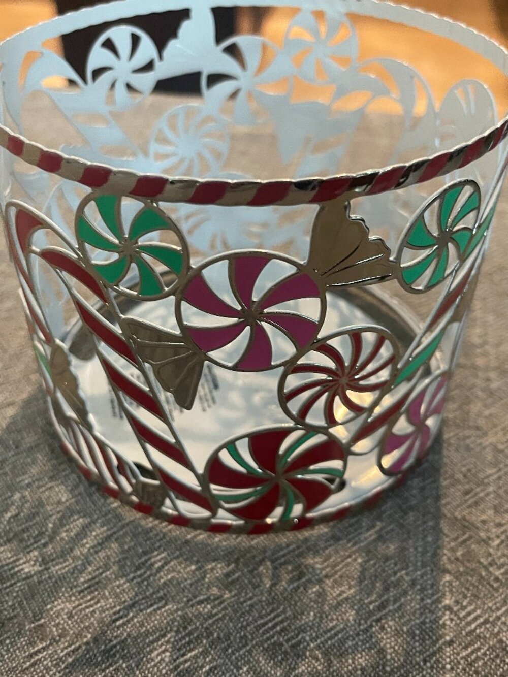 Bath & Body Works Candy Cane 3 Wick Candle Holder Metal Holiday!